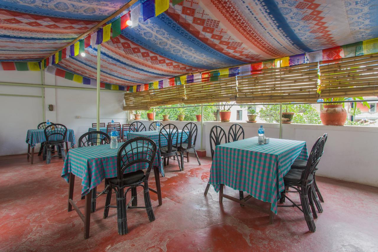 Oyo 166 Kathmandu Tourist Home エクステリア 写真