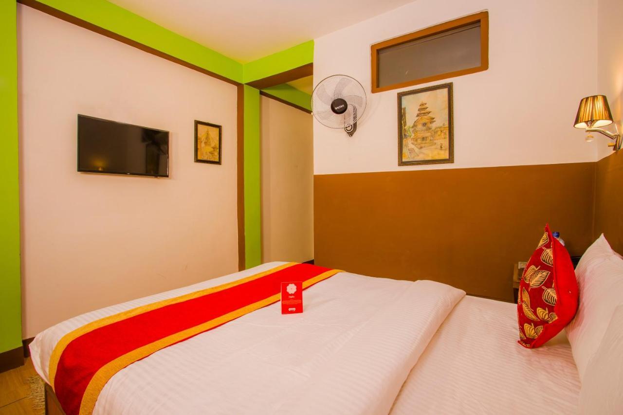 Oyo 166 Kathmandu Tourist Home エクステリア 写真
