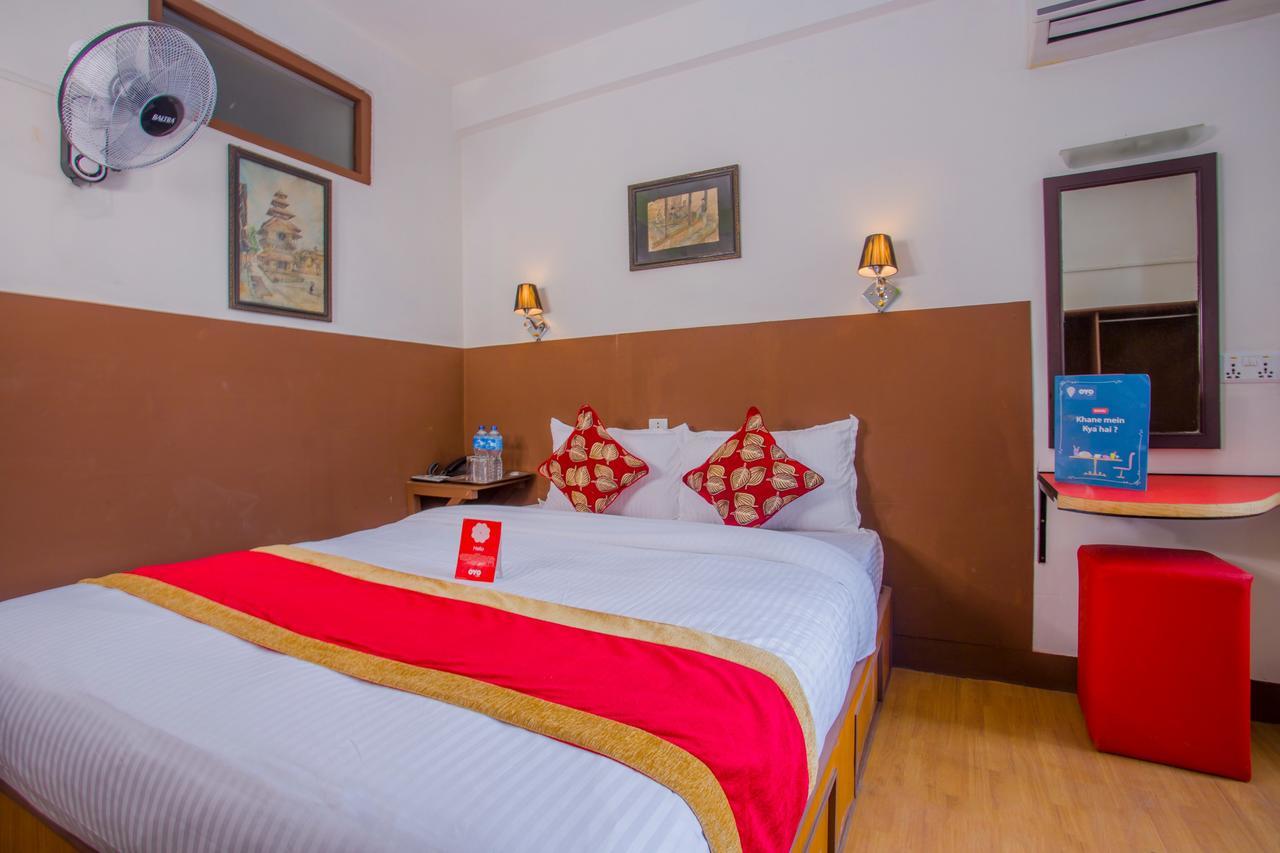 Oyo 166 Kathmandu Tourist Home エクステリア 写真