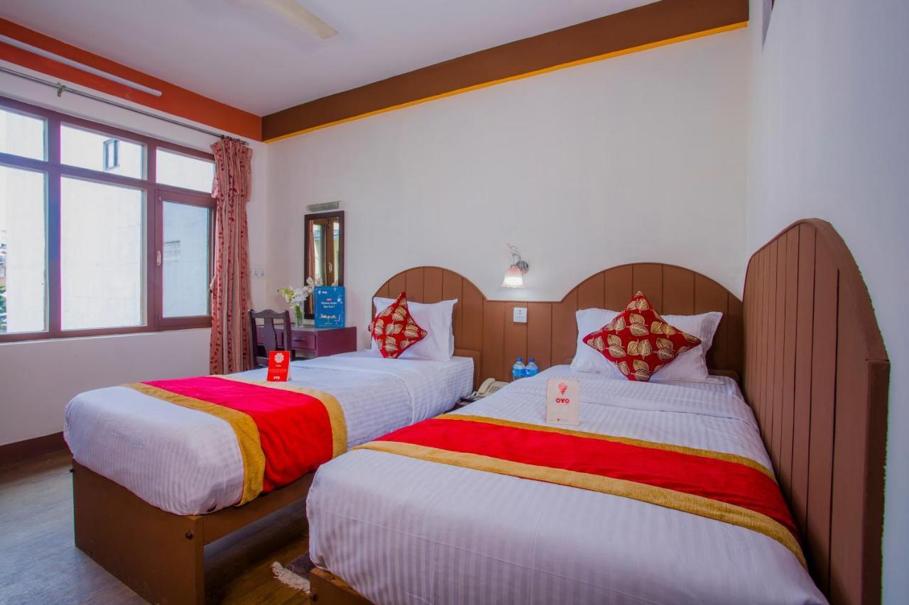 Oyo 166 Kathmandu Tourist Home エクステリア 写真