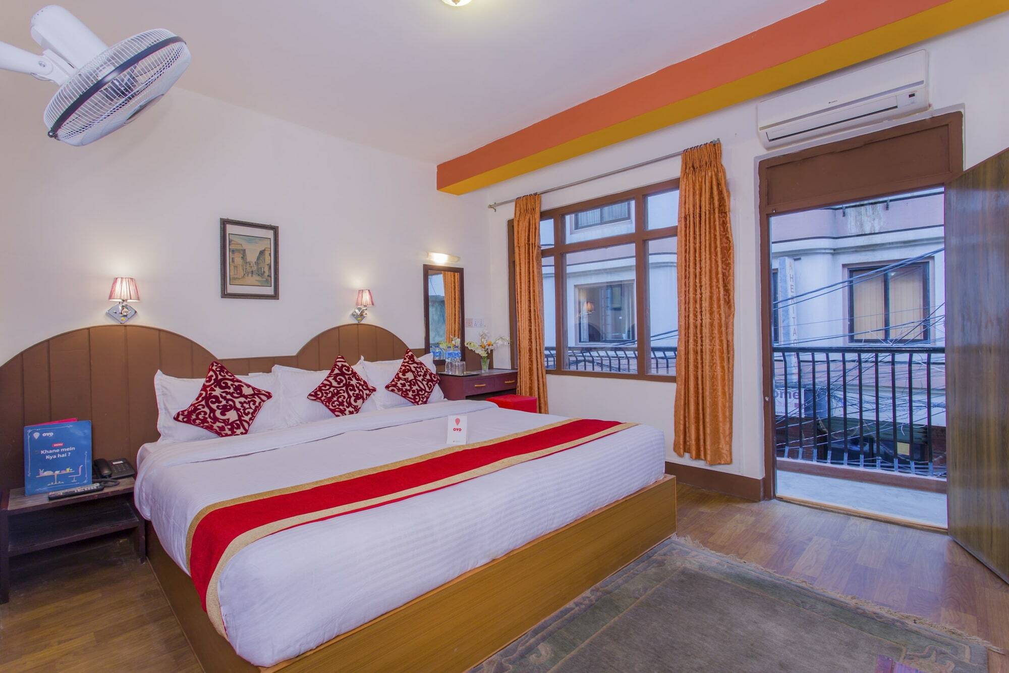 Oyo 166 Kathmandu Tourist Home エクステリア 写真