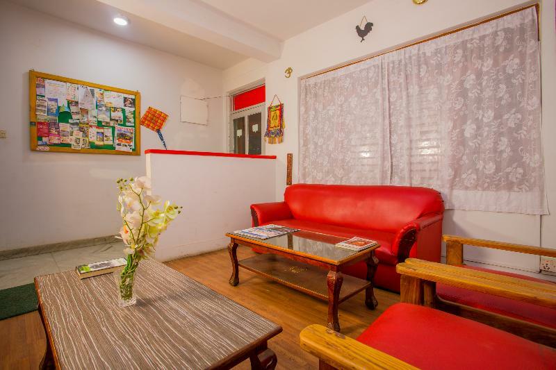 Oyo 166 Kathmandu Tourist Home エクステリア 写真