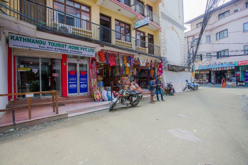 Oyo 166 Kathmandu Tourist Home エクステリア 写真