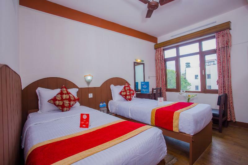 Oyo 166 Kathmandu Tourist Home エクステリア 写真